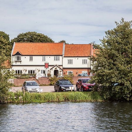 Wayford Bridge Inn Hotel 스탈햄 외부 사진