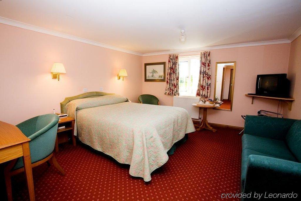 Wayford Bridge Inn Hotel 스탈햄 객실 사진
