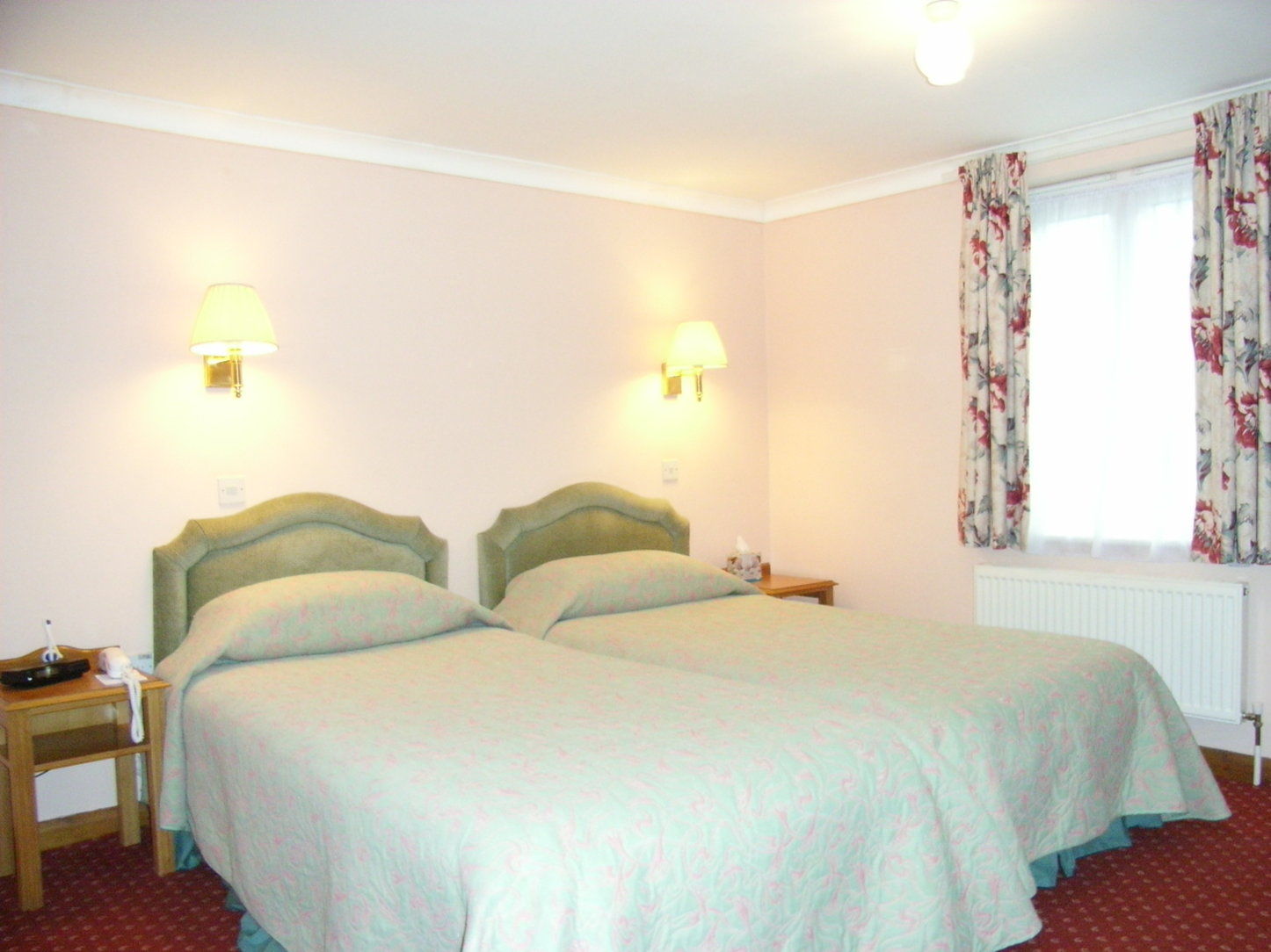 Wayford Bridge Inn Hotel 스탈햄 객실 사진
